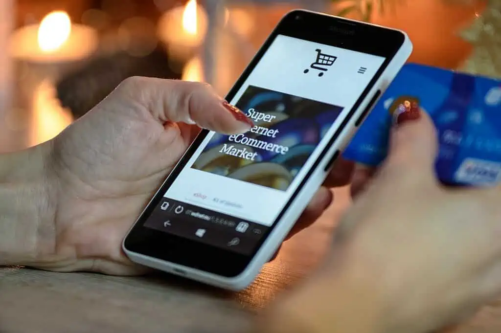 Faturamento do e-commerce cresce 72% em 2021 1 e commerce 2