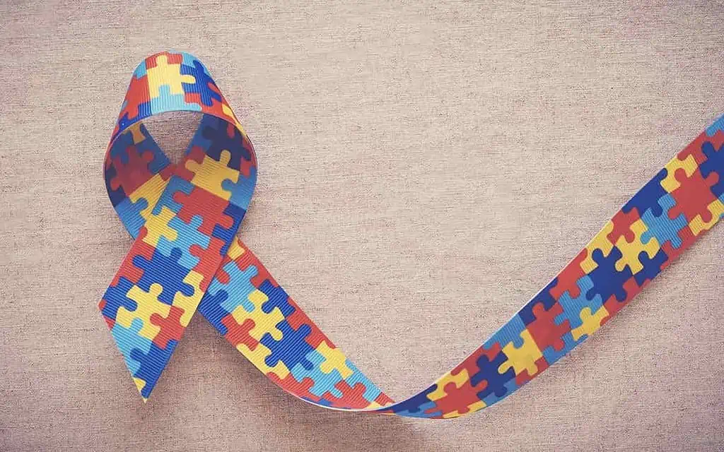 Autista tem direito a benefício no valor de um salário-mínimo 2 autismo
