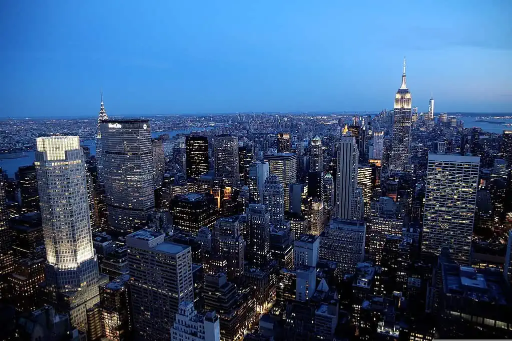 Índice de brasileiros que deixaram o Brasil é de 17%, o maior em 11 anos 2 new york 1745089 1920