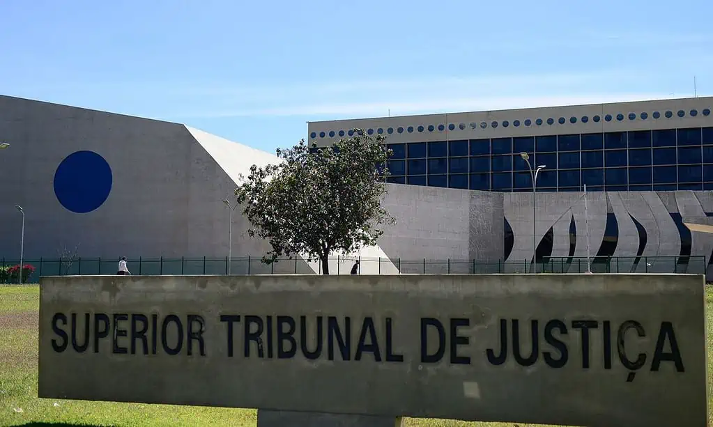 A necessária mudança de comportamento do executado diante do atual posicionamento do STJ sobre os encargos de mora em fase de cumprimento de sentença 1 stj 1908200977 0