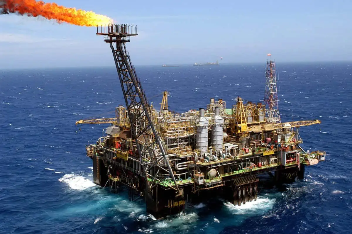descomissionamento de campos de petroleo e gas natural