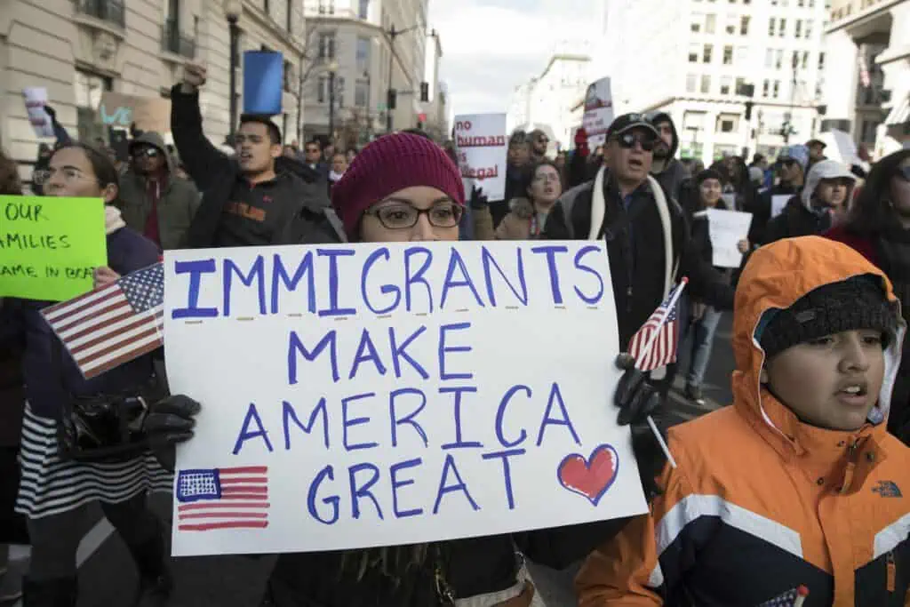 Os impactos da gestão política no sistema de imigração dos Estados Unidos 2 05798163