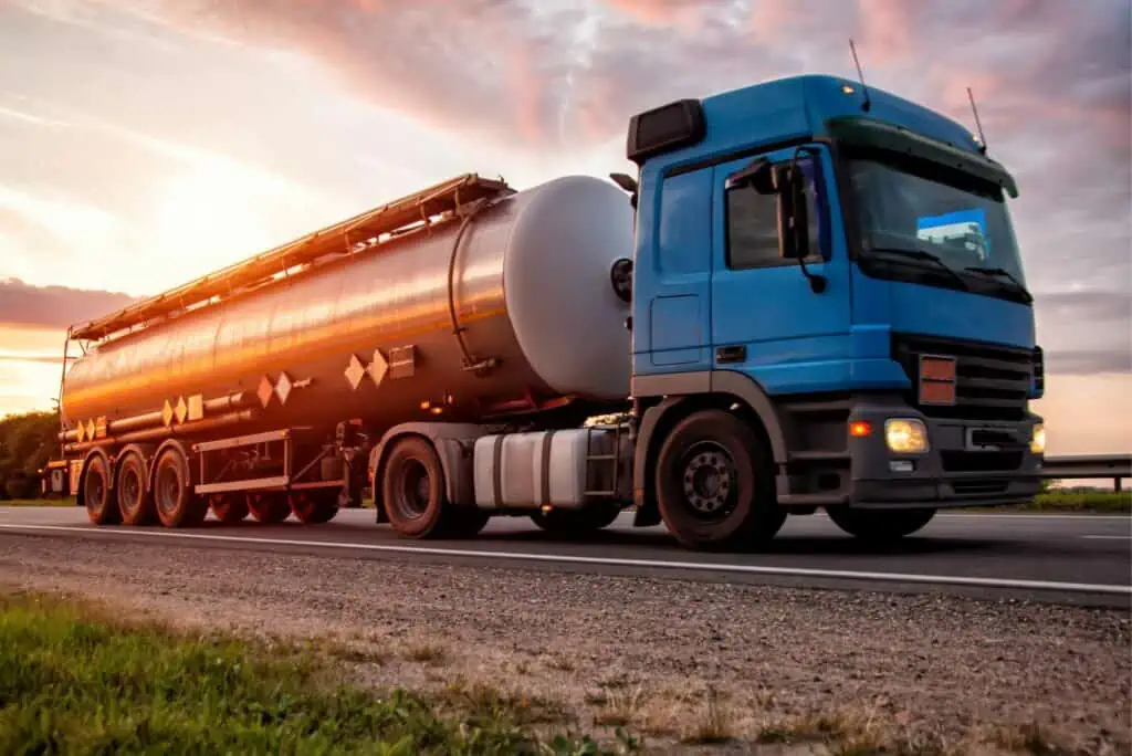 Exclusão de adicional de periculosidade para transporte em tanque extra encerra longa discussão e oferece mais segurança jurídica para empresas 2 2